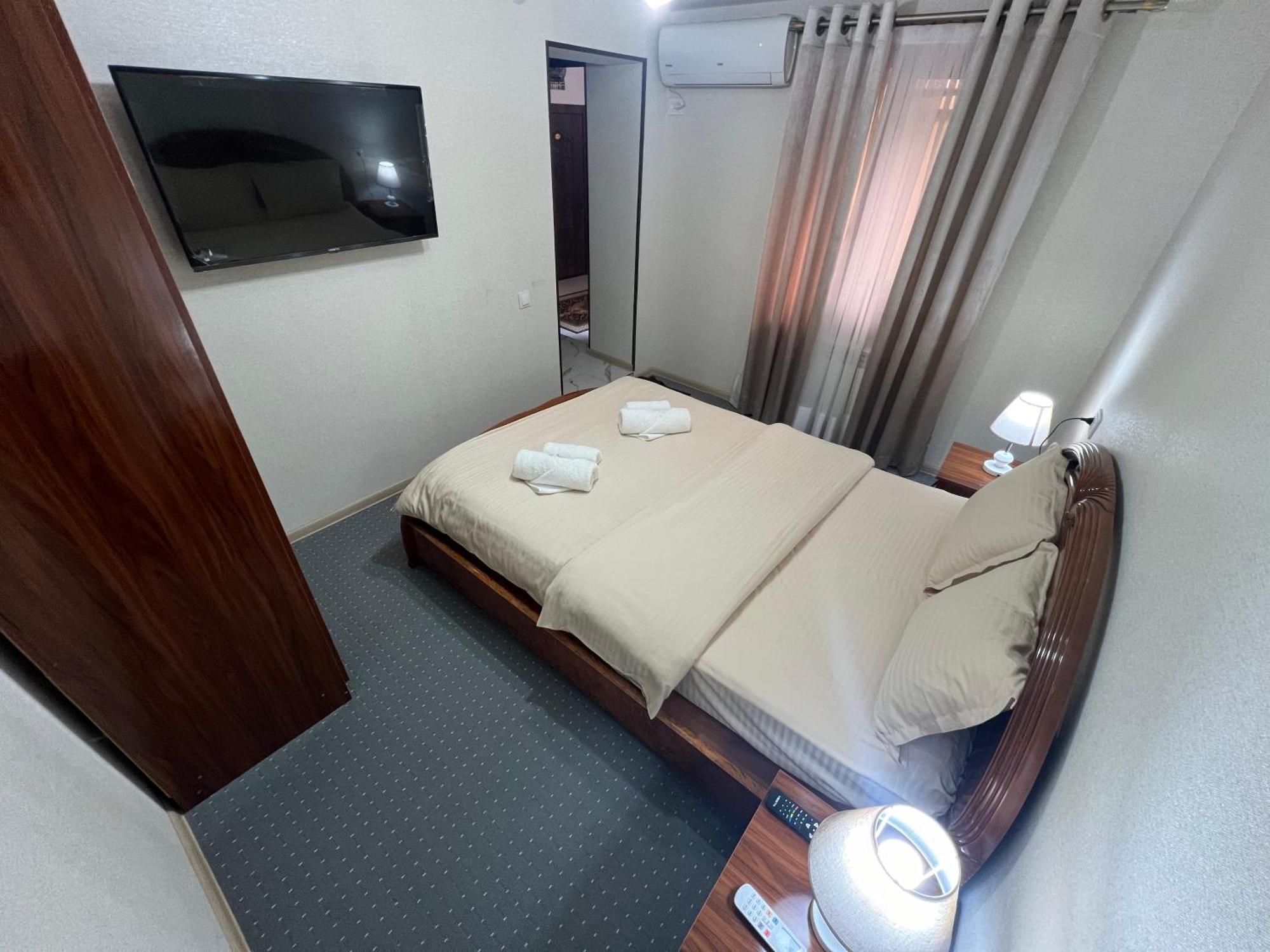 Everland Guest House Buchara Exterior foto